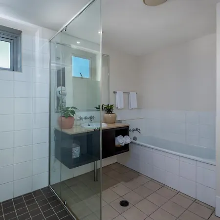 The Harbour View Condo Cairns Exterior photo