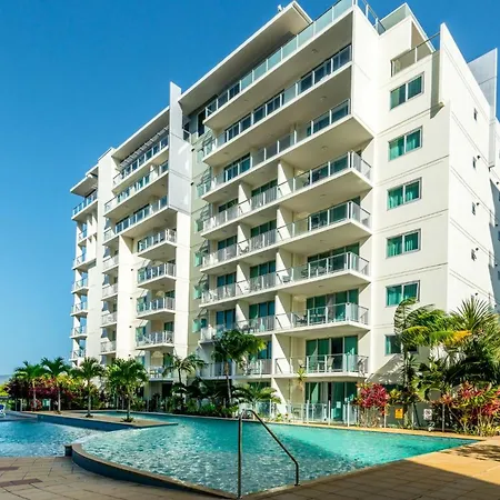 The Harbour View Condo Cairns Exterior photo